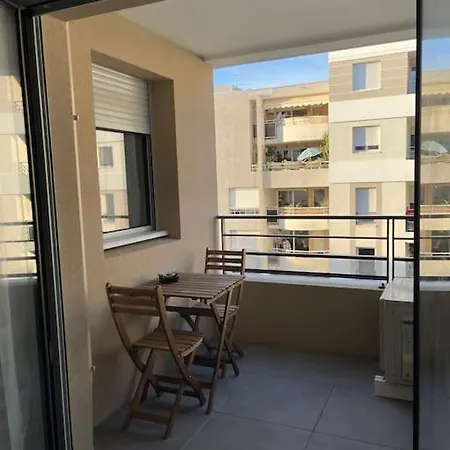 아파트 Studio Cosy A 200m De La Plage 앙티브
